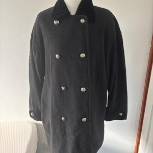 Windsmoor Vintage svart ullkappa med långa knappar storlek UK14