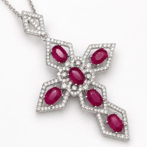 Blumenanhänger aus synthetischem Rubin, Statement-Kette aus Sterlingsilber, Geburtsstein-Geschenk für Juli