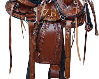 Silla de montar para caballos de carreras de barriles occidentales de cuero repujado a mano, asiento acolchado negro con juego de aparejos a juego