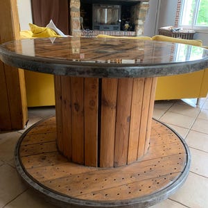 Epoxy resin tray reel
