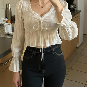 White Boho Long Sleeve Crop Top – Romantic Cottagecore Blouse with Tie Front – Vintage Style Feminine Top