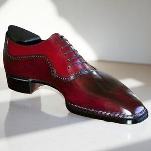Sapatos masculinos italianos com cadarço e sola GYW feitos à mão, calçados com sola de couro, calçados formais para escritório, calçados clássicos de couro para negócios e casamentos