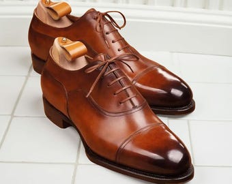Handmade Italian Leather Derby Shoes: Bespoke Formal Dress Shoes