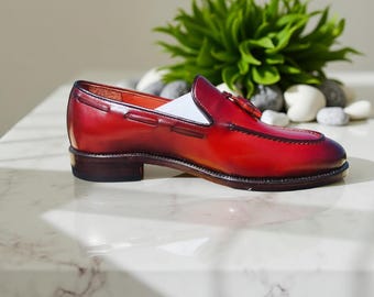 Personalized Handmade Leather Loafers: Tasseled Slip-On Dress Shoes