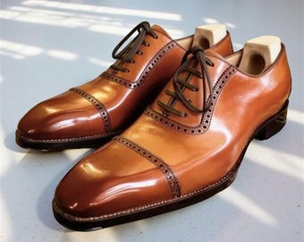 Handmade Italian Leather Lace-Up Shoes: Classic Wedding & Business Footwear