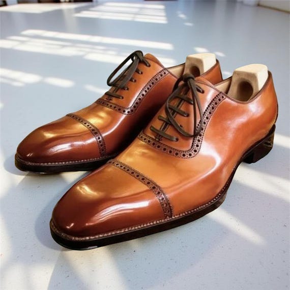 Handmade Italian Leather Lace-Up Shoes: Classic Wedding & Business Footwear