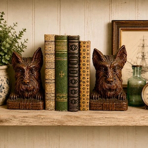 Bokstöd till Scottie Terrier - Vintage 1930-tals träimitation