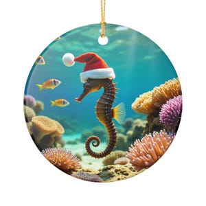 Seahorse Christmas Ornament, Holiday Decor, Marine Life Decoration, Festive Hanging Ornament, Ocean-themed Christmas Decor