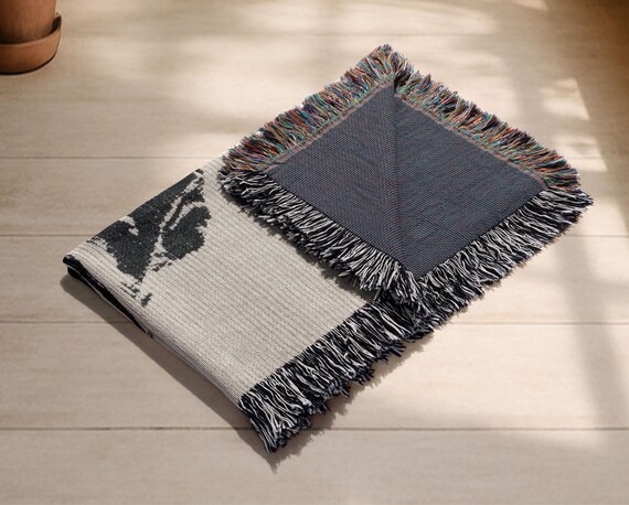 Matsumoto Hoji Frog 100% Cotton Woven Blanket, Japanese Art Lover