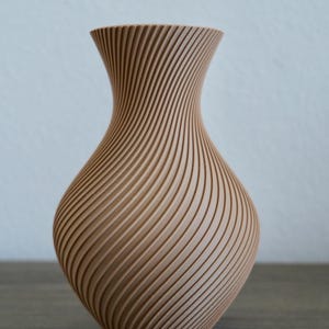 3D Printed Textured Vase: Modern Minimalist Home Decor