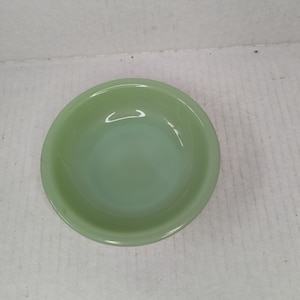 Vintage Fire King Jadite Restaurant Ware Soup Bowl 4&quot;