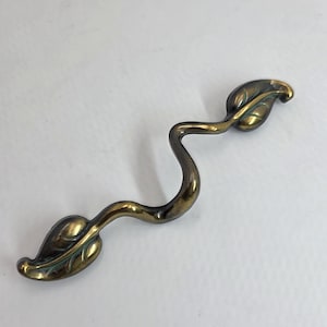 VTG Keeler Brass Leaf Drawer Pull Verdigris Cottagecore 6" W/ 4" Center
