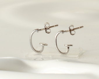 Sterling G Initial Post Earrings