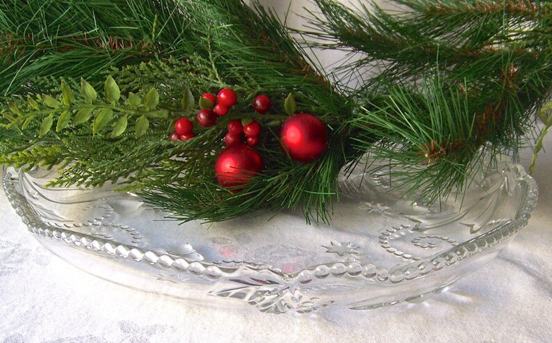 Vintage Serving Plate Dessert Platter Christmas Bow Design