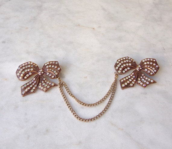 Rhinestone Bow Sweater Pins With Chain Mid Century - image 4