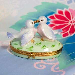 Vintage Love Birds Trinket Box Limoges France