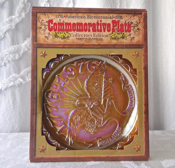 Vintage Carnival Glass Bicentennial Plate, NIB 1976