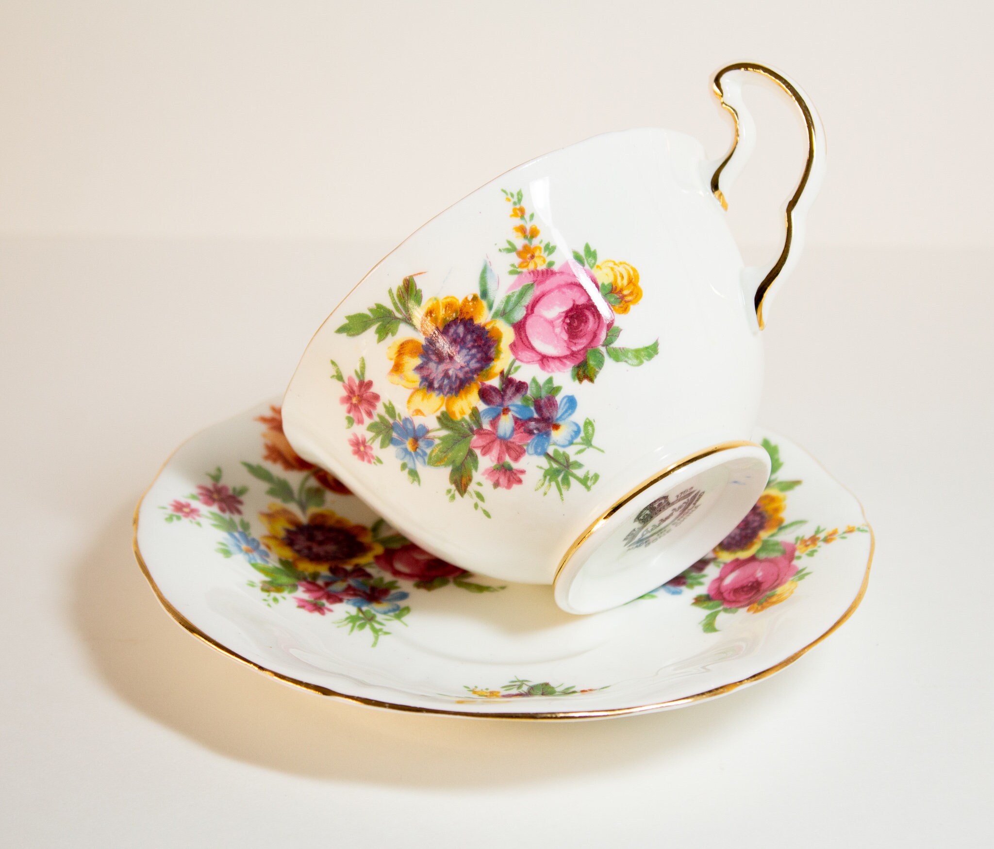 ヴィンテージ アダレイ ティーカップ＆ソーサー 秋の色彩 1960年代