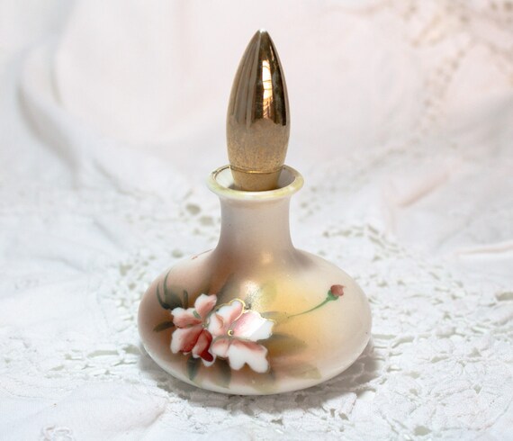 ヴィンテージ磁器香水瓶とダバーニッポン - Etsy 日本