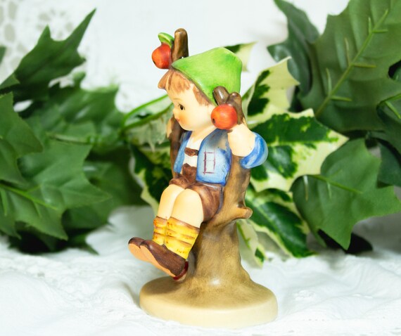 ヴィンテージ ゲーベル リンゴの木の少年、フンメルの置物 - Etsy 日本