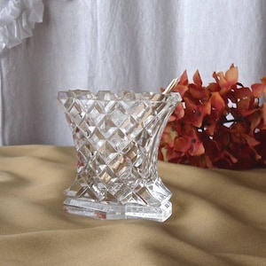 Vintage Toothpick Holder Diamond Button Pattern