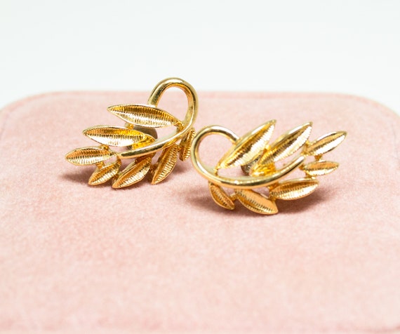 Leaf Post Earrings Gold-Tone By Napier Circa 1980s - image 4