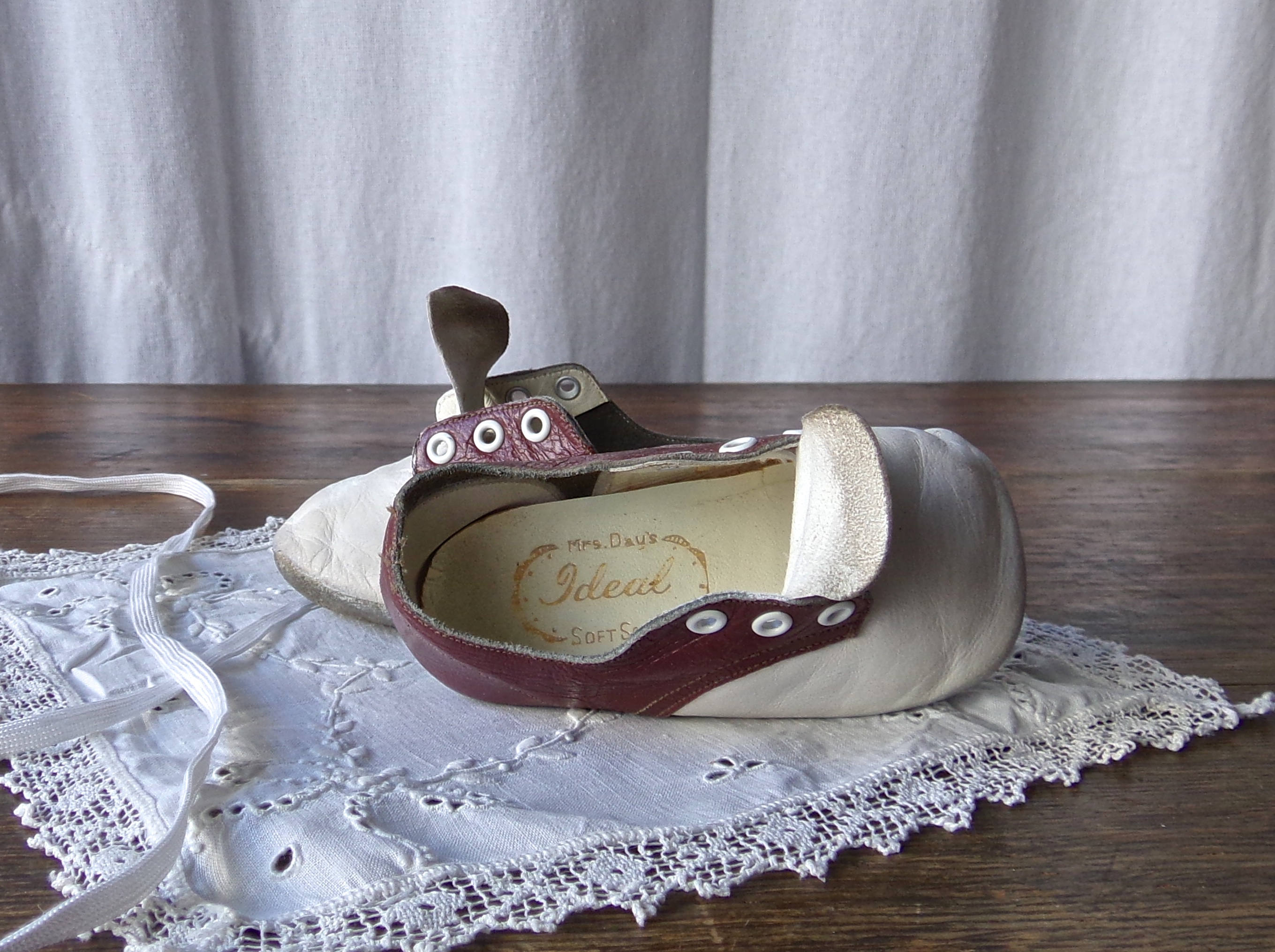 Baby girl shop saddle shoes