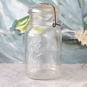 Słoik do przetworów Vintage Ball Perfect Mason Quart