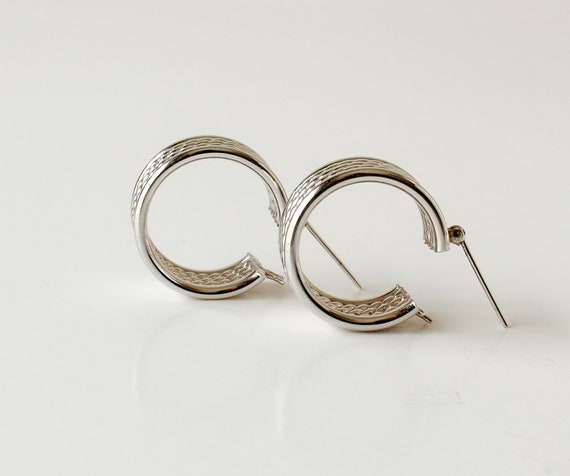 14KT White Gold Earrings Brutalist Chunky Hoop La… - image 7