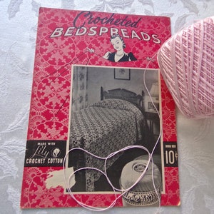 Vintage Crocheted Bedspreads Pattern Booklet 1940s