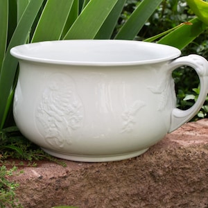 Vintage Chamber Pot White Embossed Ironstone Meakin 1890s