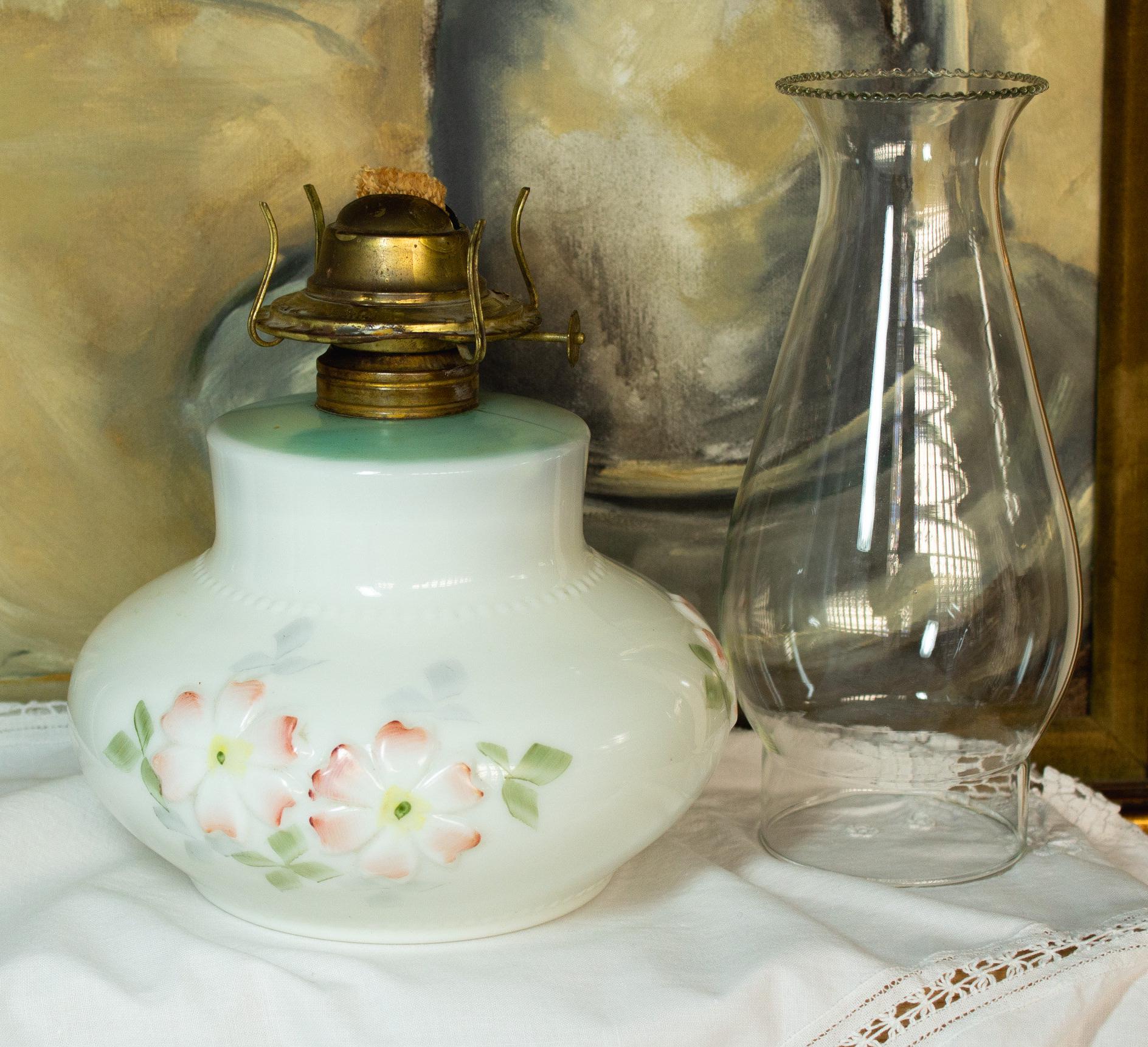 ヴィンテージ ミルクガラス オイルランプ 1890年代頃 - Etsy 日本