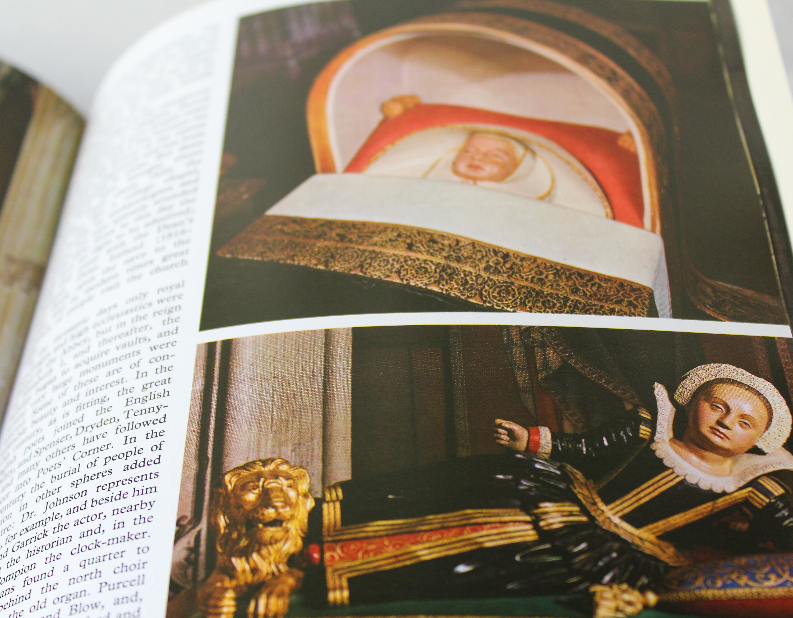 Vintage Westminster Abbey Souvenir Booklet Travel Guide 1972