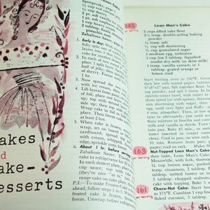 Vintage Book Of Delectable Desserts Good Housekeeping Cookbook 1958
Fabulous Desserts With Step-by-Step Directions.
Some Recipes For Weight Watchers.
The booklet measures 8 1/2 by 6 inches.
Good condition, slight signs of wear and use; NO Stains.
Clean white pages.