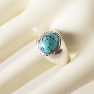 Vintage Sterling Turquoise Ring Size 8 1/2