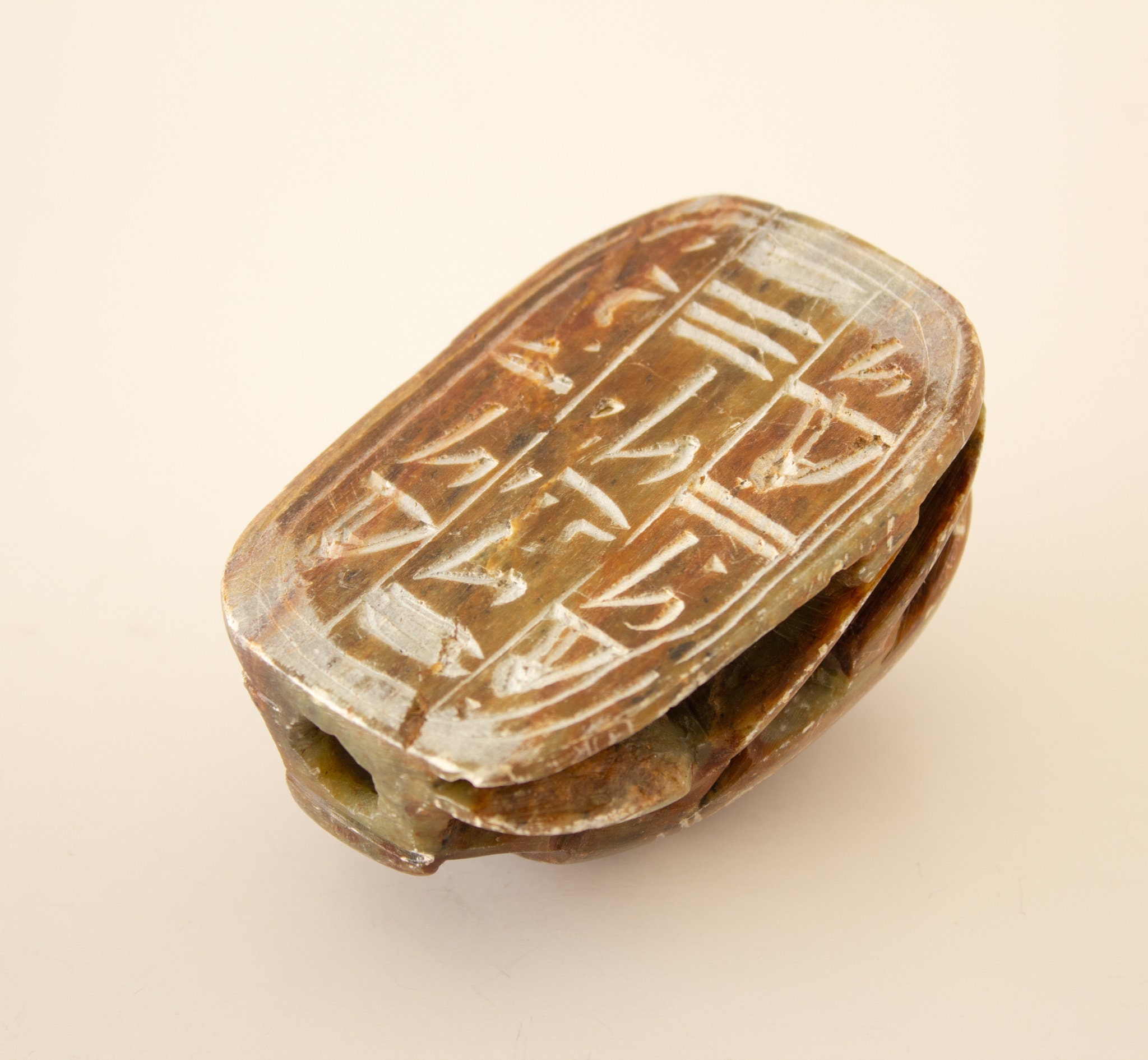 スカラベ 護符 エジプト お土産 ペーパーウェイト 黄金虫形置物 ヒエログリフ スカラベ 護符 エジプト お土産 ペーパーウェイト 黄金虫形置物