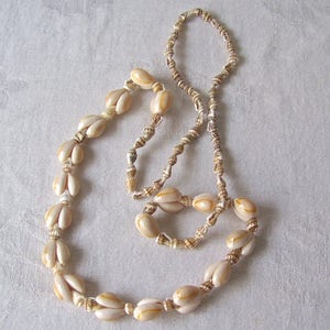 Seashell Rope Necklace Conch Shells Vintage Beach Jewelry image 4