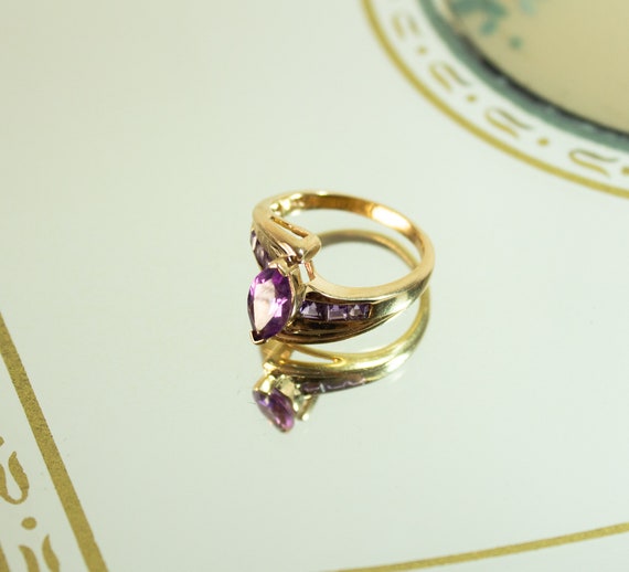 10K Gold Marquise Sapphire Ring Size 6.75 - image 4