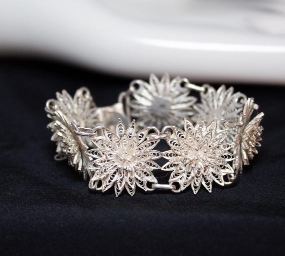 Vintage Sterling Filigree Bracelet Delicate Flowers