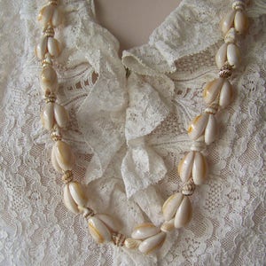 Seashell Rope Necklace Conch Shells Vintage Beach Jewelry image 5