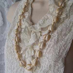 Seashell Rope Necklace Conch Shells Vintage Beach Jewelry image 2