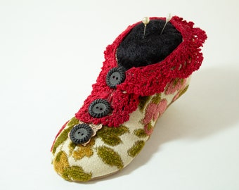 Vintage Velvet Slipper Pin Cushion