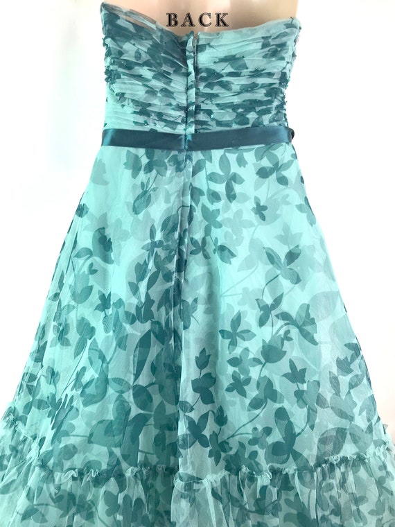 Vintage BCBG Max Azira Stunning Mint Green Floral Strapless