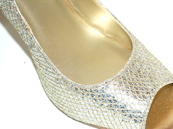 Vintage Silver Slingback Peeptoe Pumps - image 3