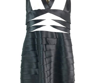 Vintage BCBG Max Azria Halter-klänning för evenemang