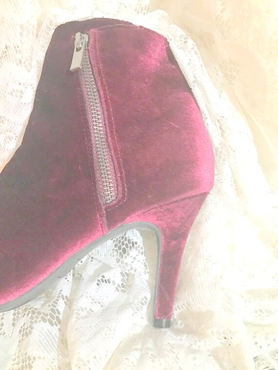 Vintage Velvet Scarlet Burgundy Booties - image 9