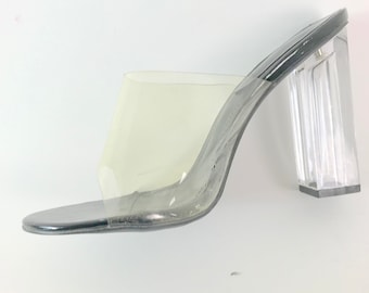 Vintage Lucite Slip On Peep Toe Mules