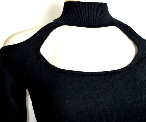 Vintage cold shoulder turtle neck sweater - image 2