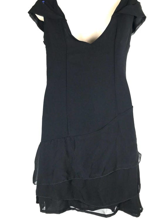 Ladies gorgeous, fun and flirty event LBD - image 8