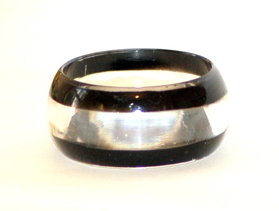 Vintage Art Deco Bangle - image 2